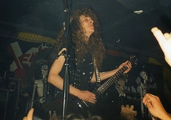 DESTRUCTION - Mike