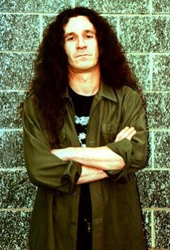 MIND SNARE - Gigi Casini (bass/vocals)